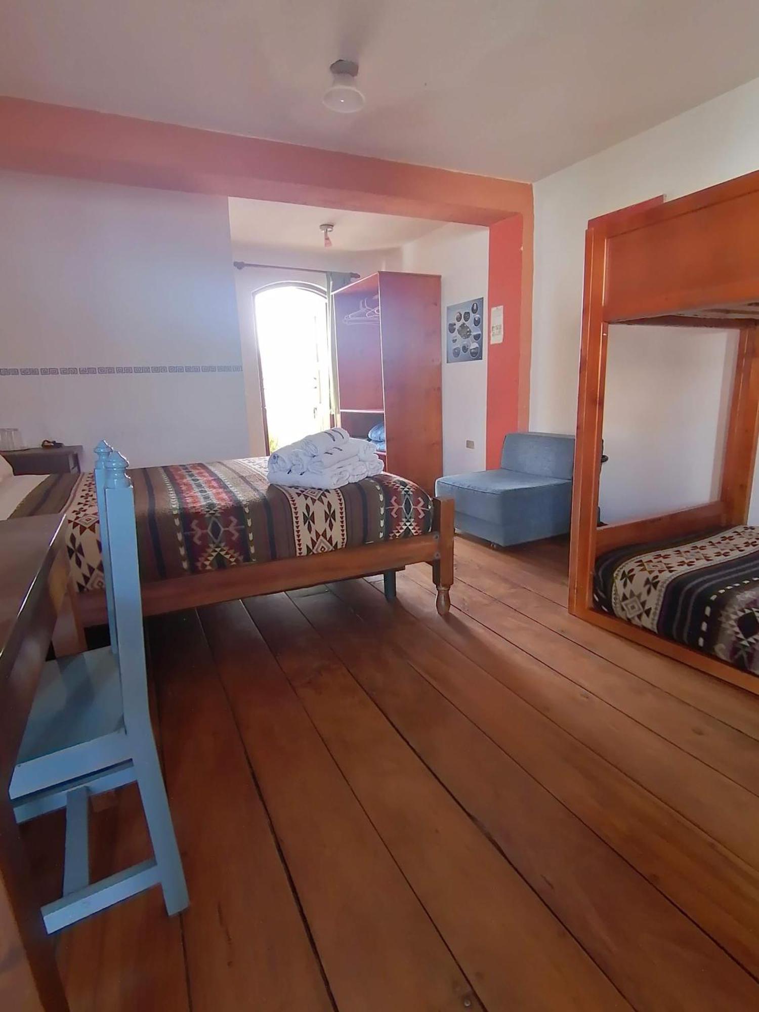 Hotel Dona Esther Otavalo Eksteriør bilde