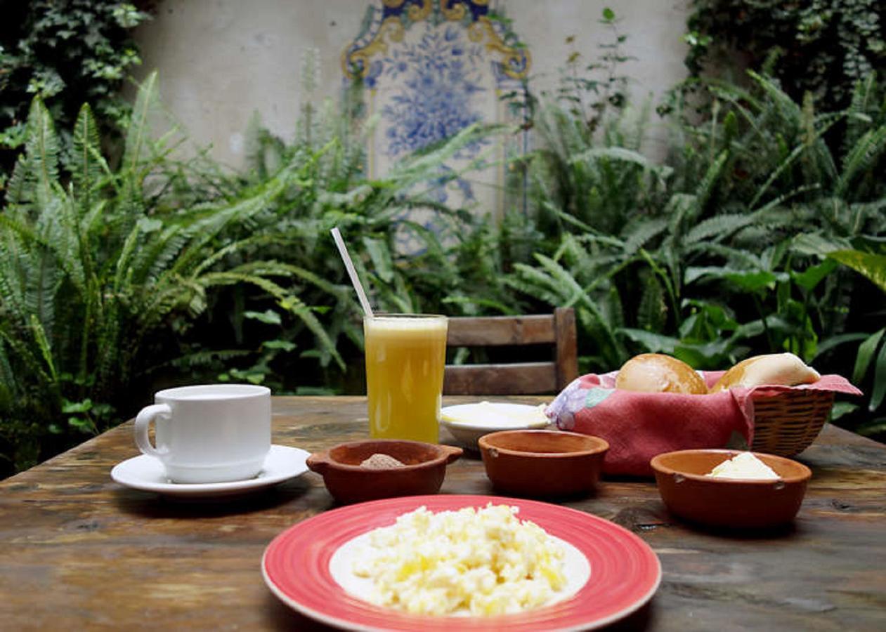Hotel Dona Esther Otavalo Eksteriør bilde